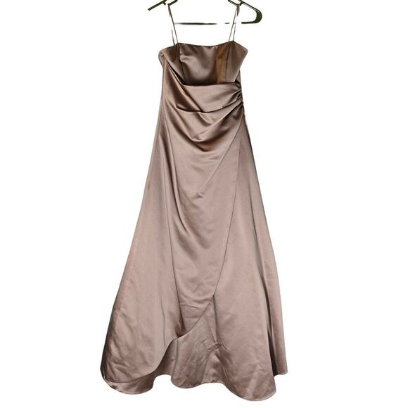Davids Bridal faux wrap evening gown taupe Size 16 Ball gown wedding prom formal - Picture 3 of 11